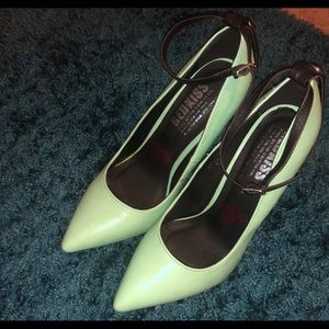 Mint Green / Black heels